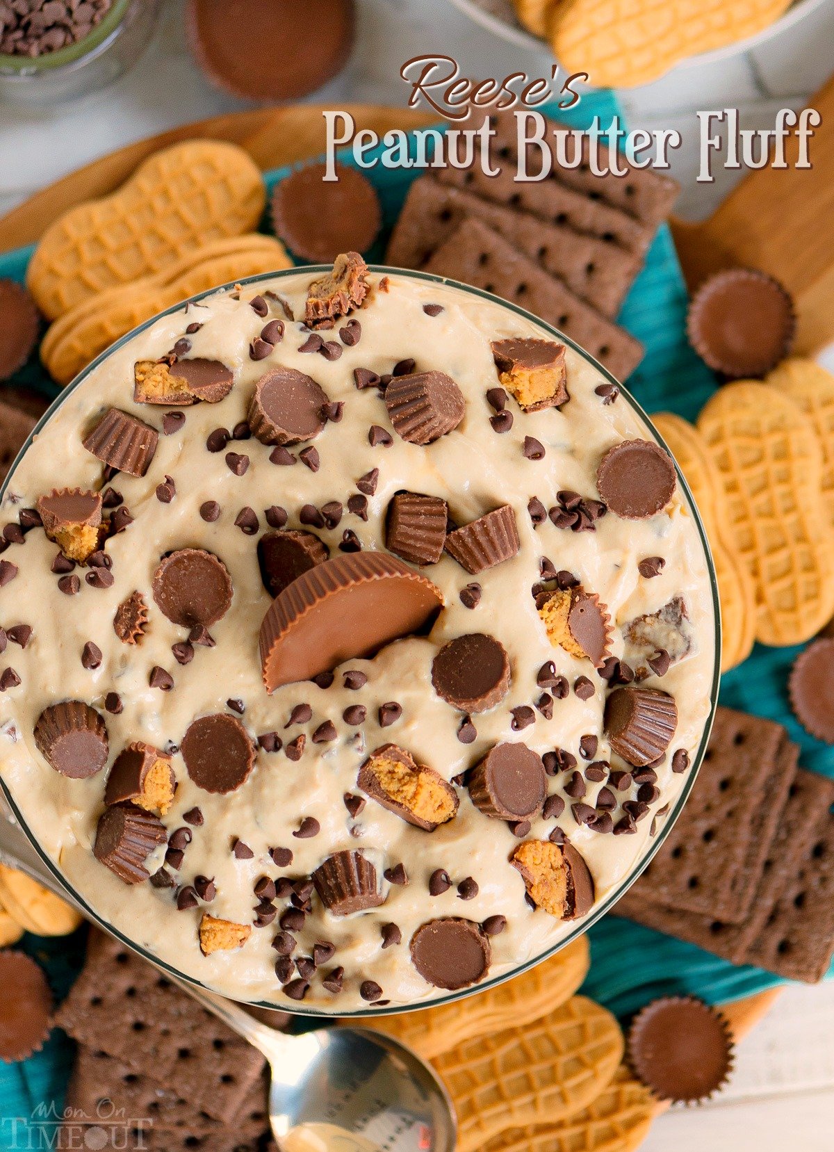 Reese's Peanut Butter Fluff is an easy and delicious dip or dessert that can be made in just 5 minutes and is perfect for family gatherings, BBQs or game day. Serve with fresh fruit or go all in with chocolate graham crackers and peanut butter cookies as dippers. You can't go wrong either way. Reese's Peanut Butter fluff dessert