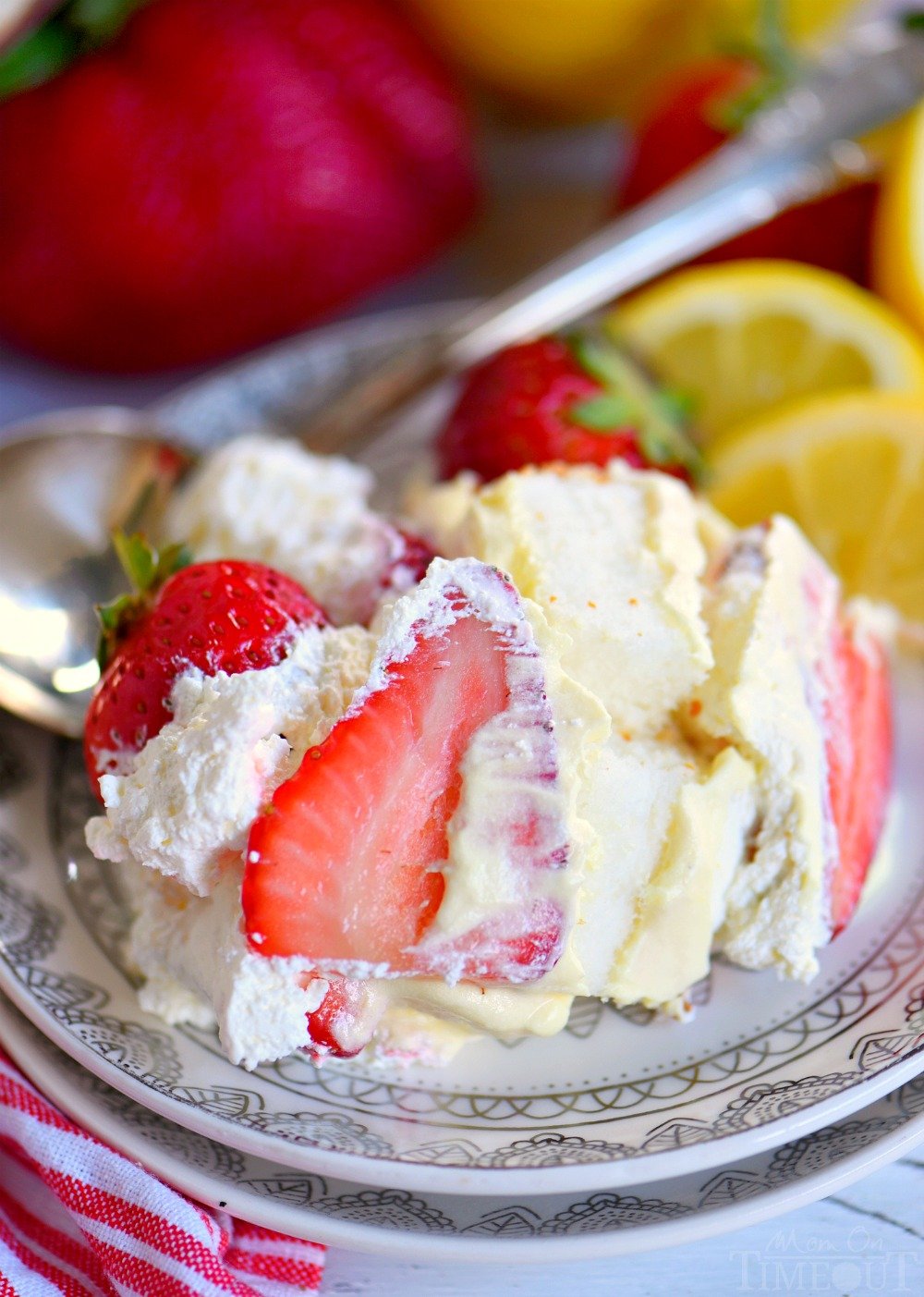 strawberry-trifle-lemon-curd