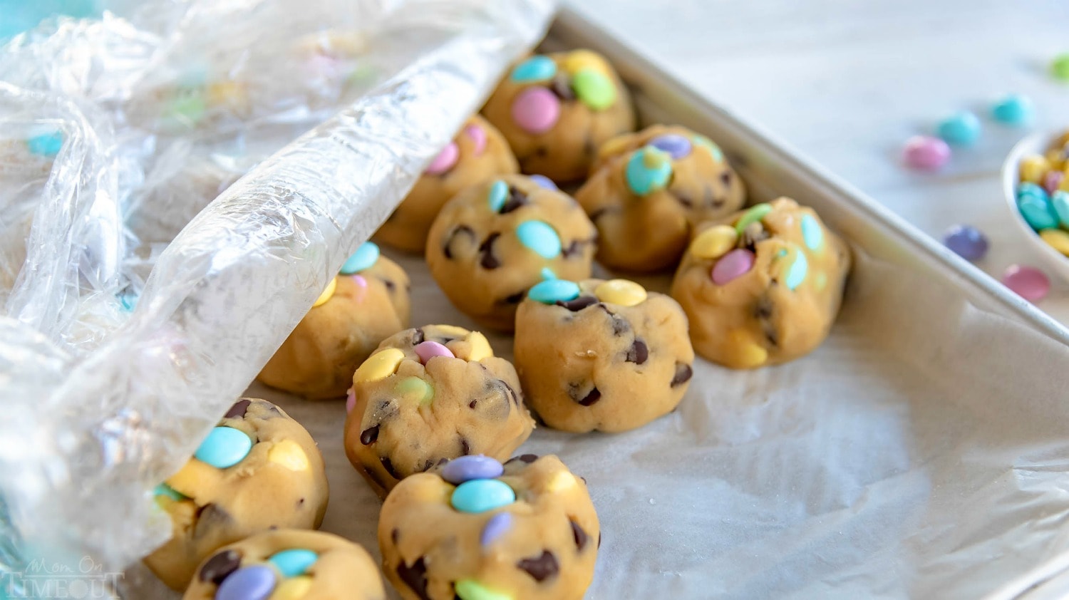 chocolate-chip-cookies-frozen-dough-balls