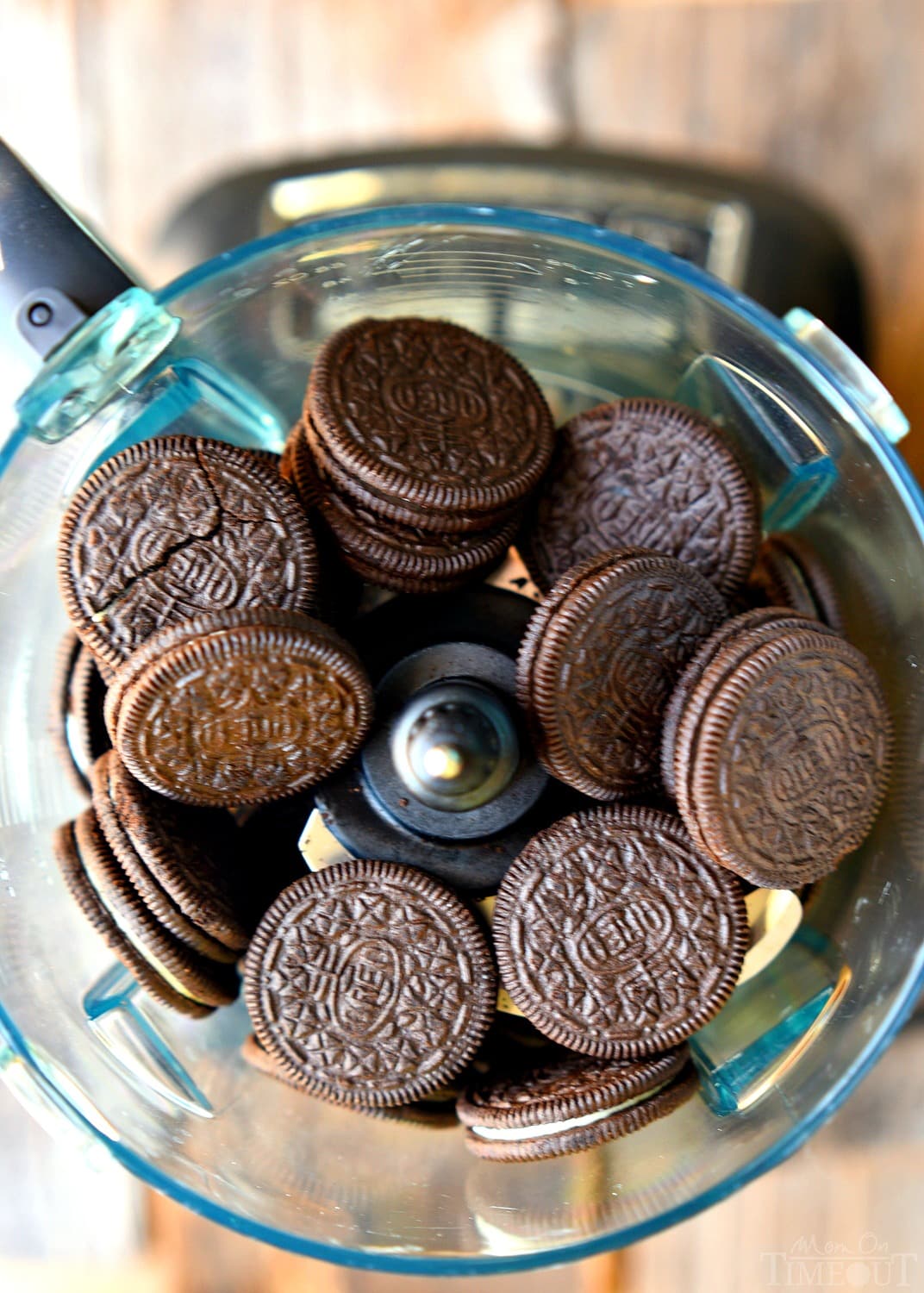 oreo-cookie-crust-food-processor