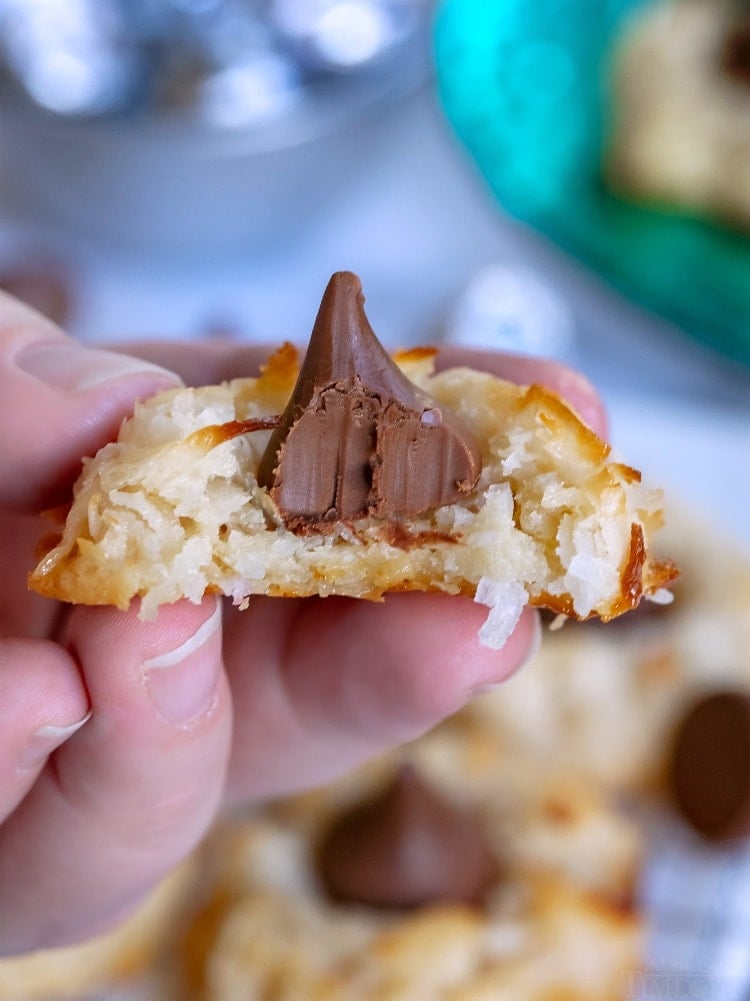 coconut macaroon blossoms recipe with hershey kisses title 750