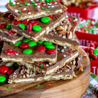 cropped-christmas-crack-recipe-on-wood-stand-piled-high-with-nuts-sprinkles-mms-no-title.jpg