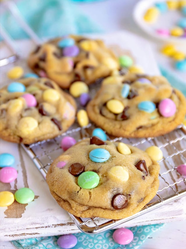 The Best Easter Chocolate Chip Cookies Mom On Timeout