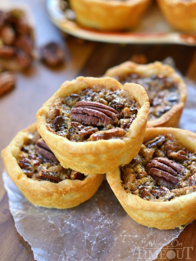 MINI CHOCOLATE PECAN PIES - Mom On Timeout