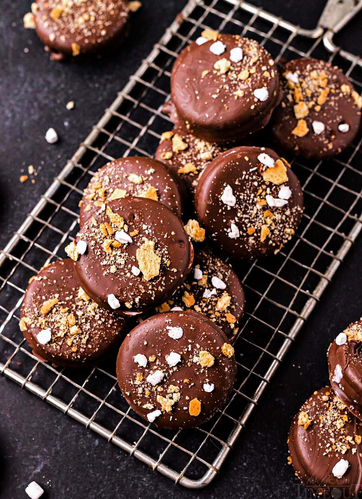 top down look at chocolate ritz sandwich cookies with marshmallow creme interior.