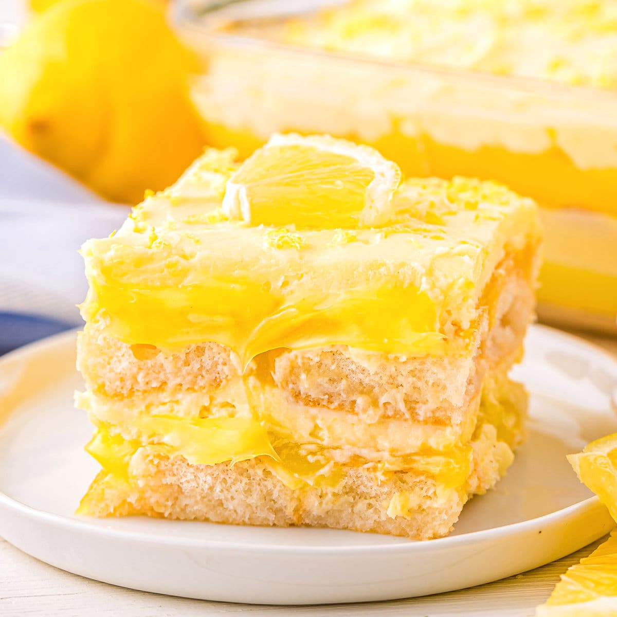 Lemon Tiramisu Recipe 🍋 No Bake! - Mom On Timeout